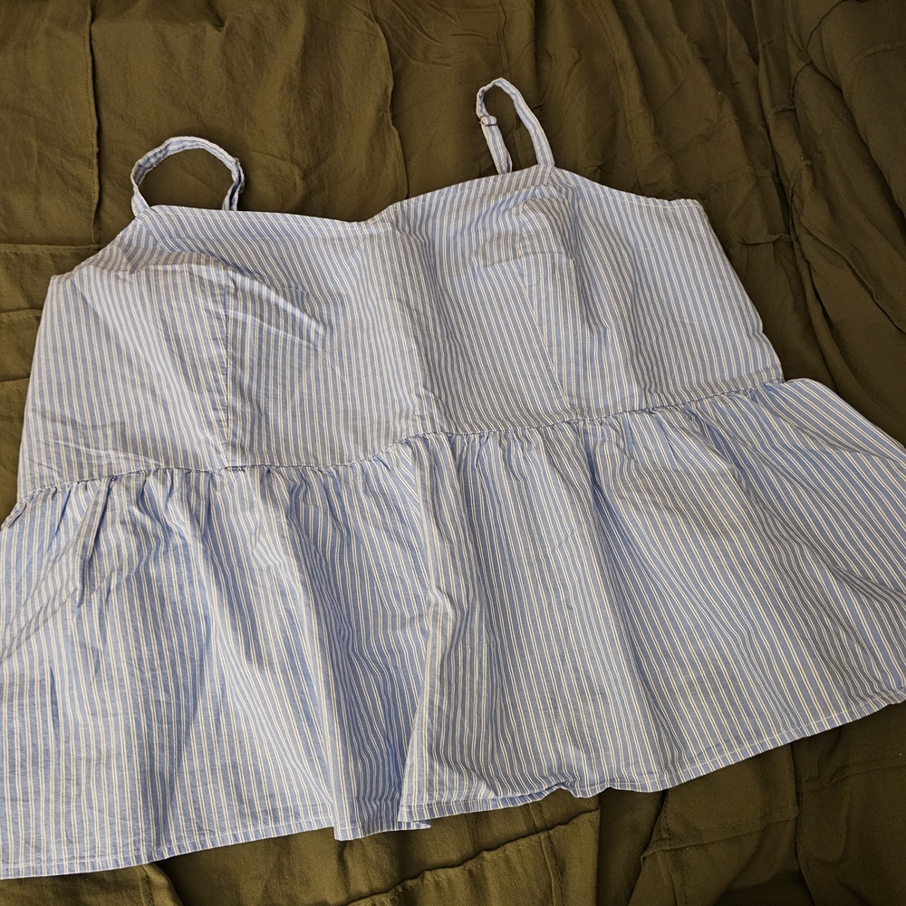 💙 Old Navy Blue Stripe Peplum Cami 2X ✨ Flowy Cute Summer Top - Plus Size NWT - Picture 4 of 6